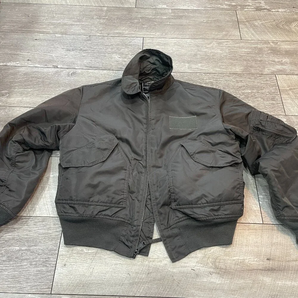 Alpha Industries CWU-45/P Flight Jacket L Olive Green Military Bomber Aviator - Picture 3 of 11